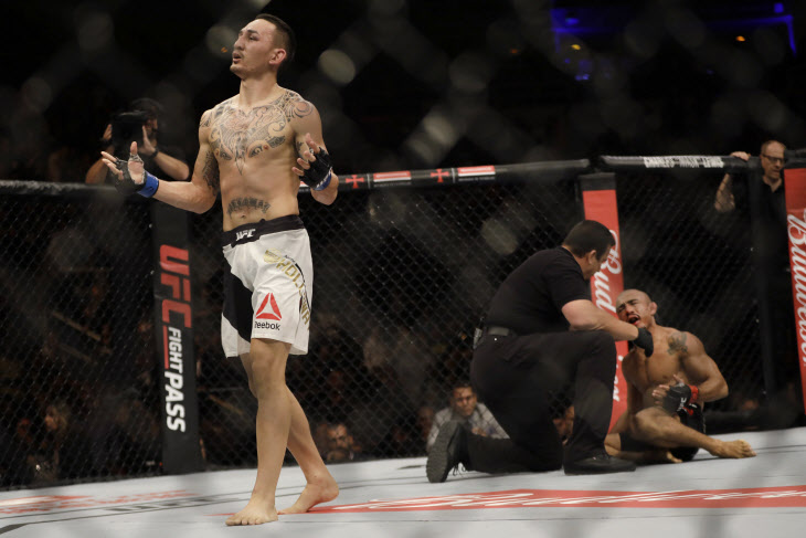 Brazil UFC Mixed Martial Arts <YONHAP NO-3435> (AP)