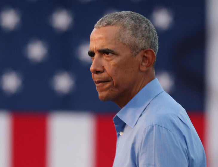 US-FORMER-PRESIDENT-BARACK-OBAMA-CAMPAIGNS-FOR-CANDIDATE-JOE-BID