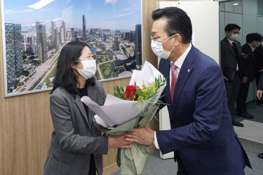 이재호 연수구청장, 송도관리단 첫 출근 ‘송도시대’ 개막