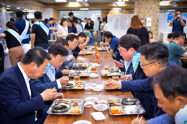 2-3 싱싱여수 수산물 안전성, 여수시청 직원들 나섰다.