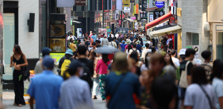 서울 명동 관광객