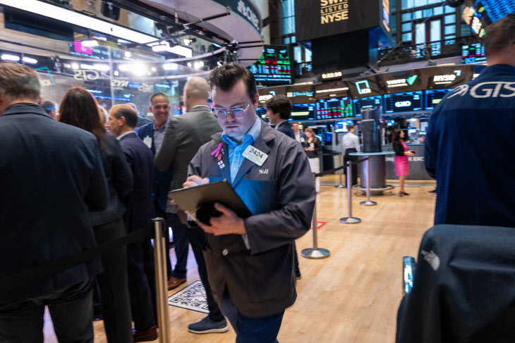 US-NEW-YORK-STOCK-EXCHANGE-OPENS-ON-TUESDAY-MORNING