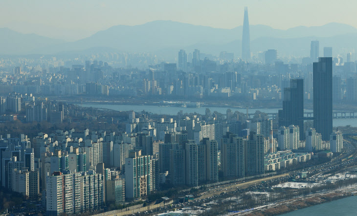 고가 아파트 지역 중심으로 줄어든 거래량