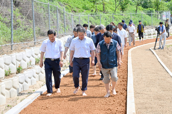 4. 장군2리 황토길준공_새싹마을 (2)