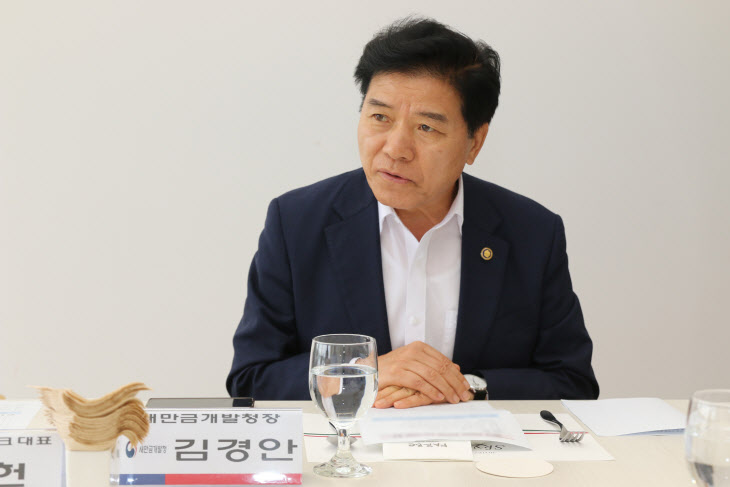 (사진3) 청년기업 새만금에서 성장 날개 단다