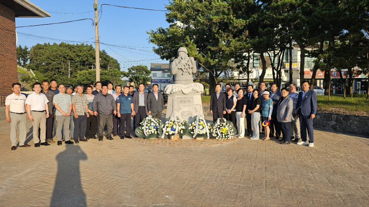 연평해전 고 한상국 상사 추모식1