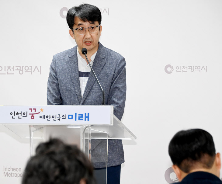 김충진 시문화체육국장