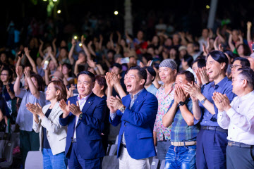 수원시립합창단‘잔디밭 음악회’