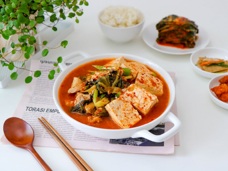 [사진자료] 사골 청잎 김치찌개